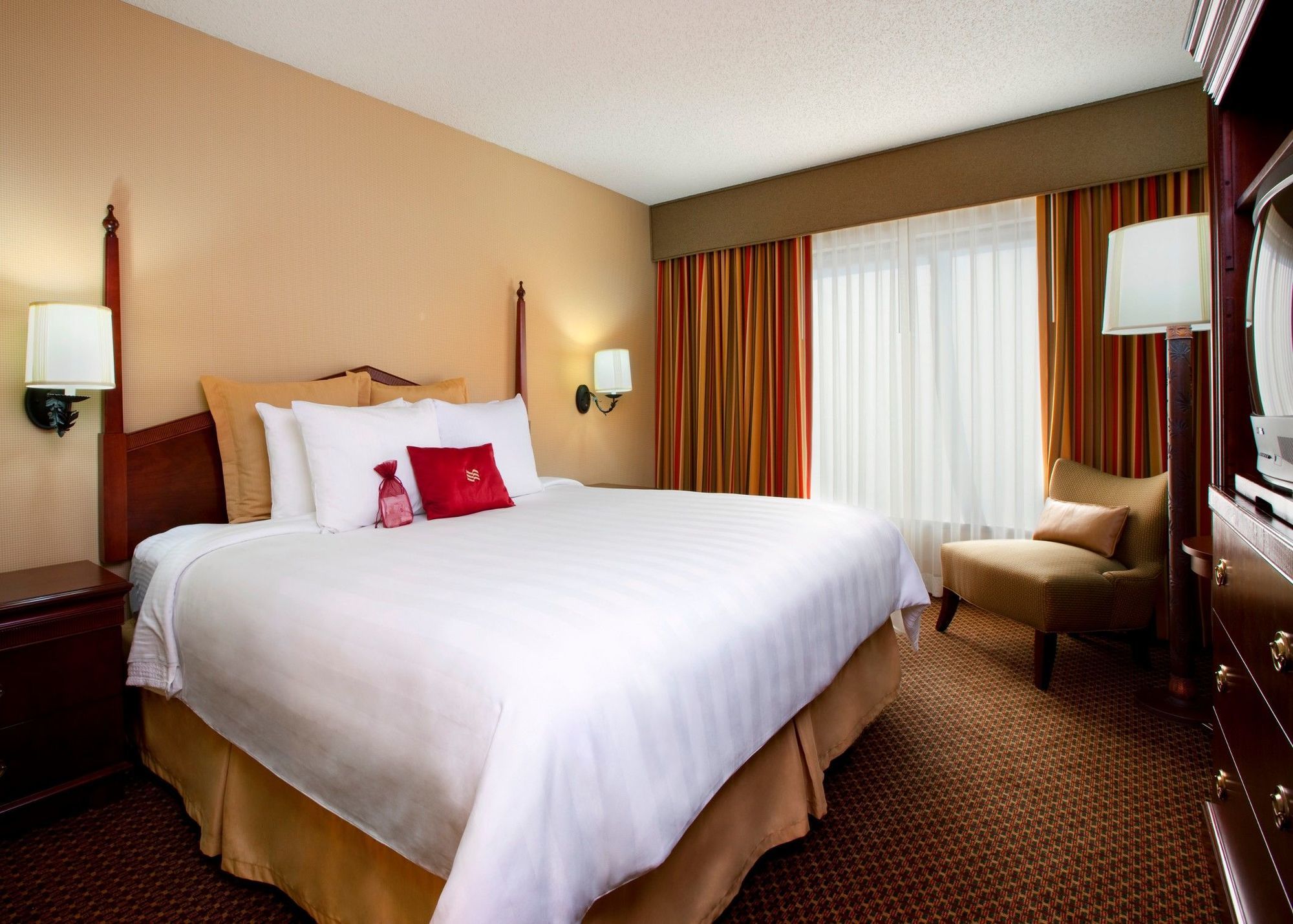 Crowne Plaza Dallas Near Galleria-Аддисон Экстерьер фото