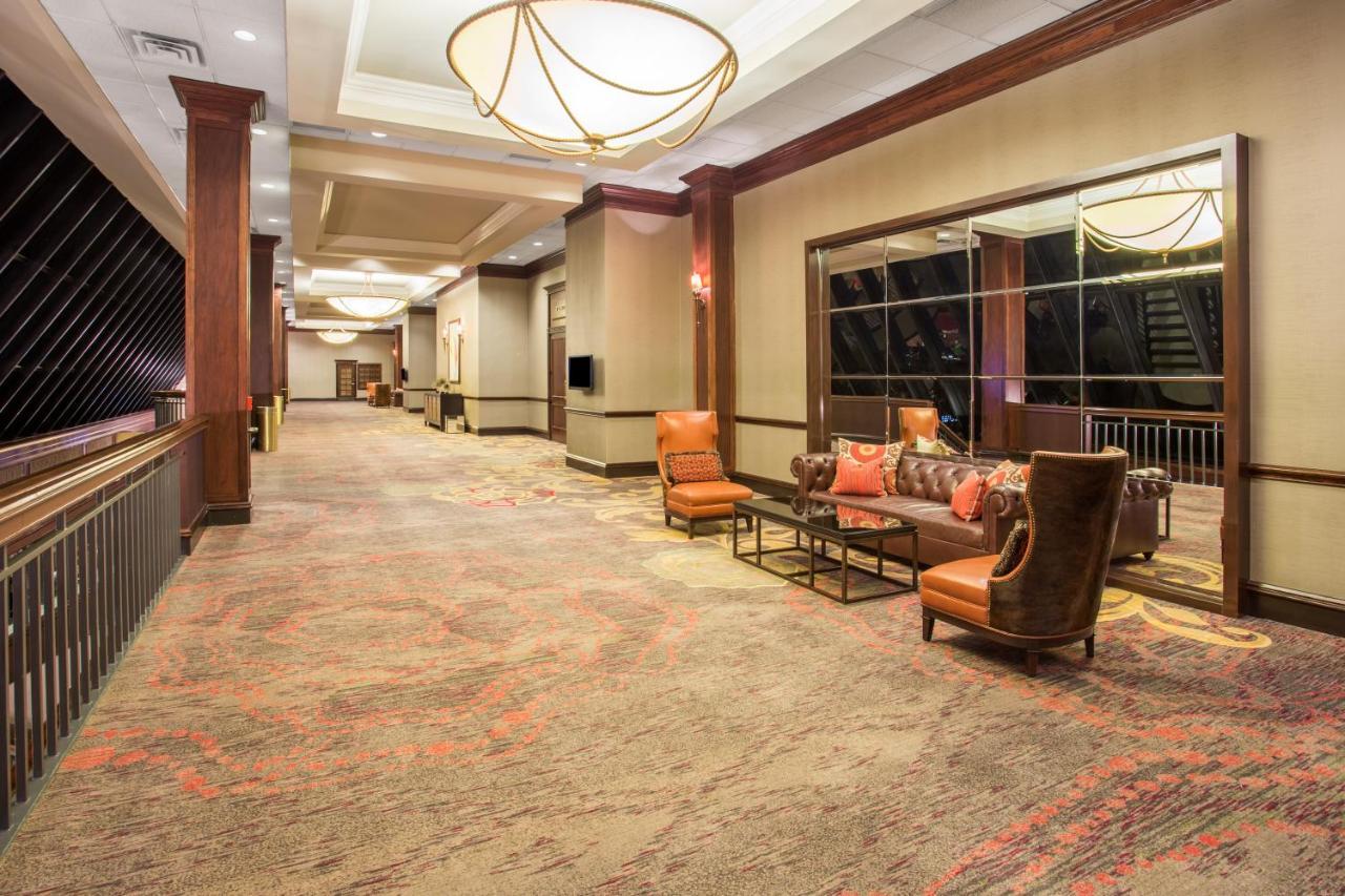 Crowne Plaza Dallas Near Galleria-Аддисон Экстерьер фото